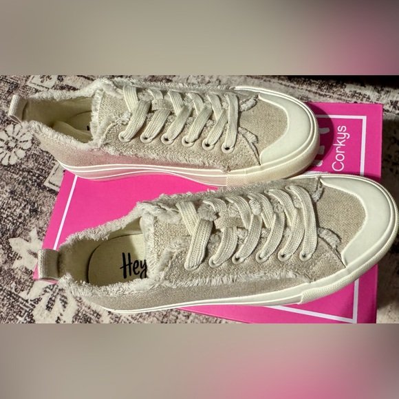 Corkys “Hey Girl” Natural Canvas Sneakers - Picture 4 of 6